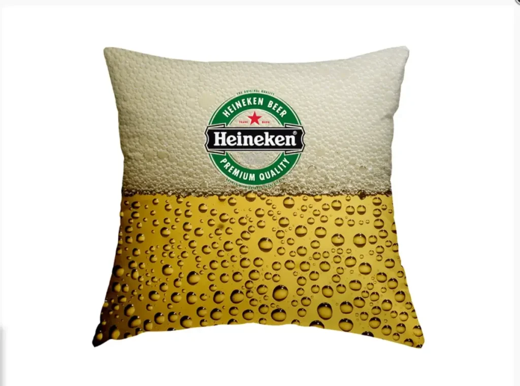 Zelený dekoračný vankúš Heineken so sieťotlačou firemného loga